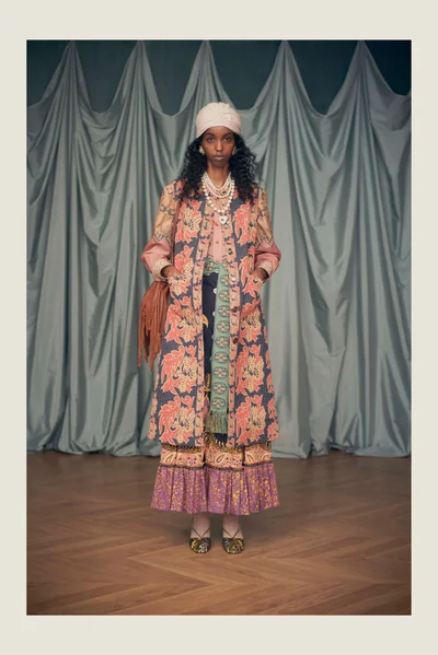 Look 27